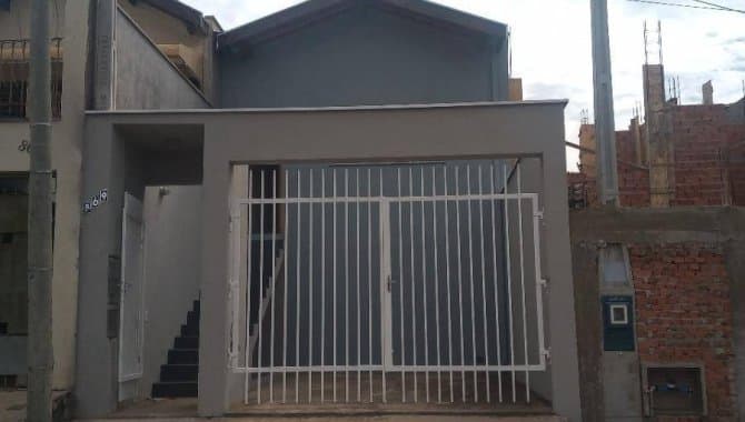 Foto 3 de 13: Casa em leilão em Piracicaba - SP — Casa, Padrão, 1 Vaga(S) de Garagem