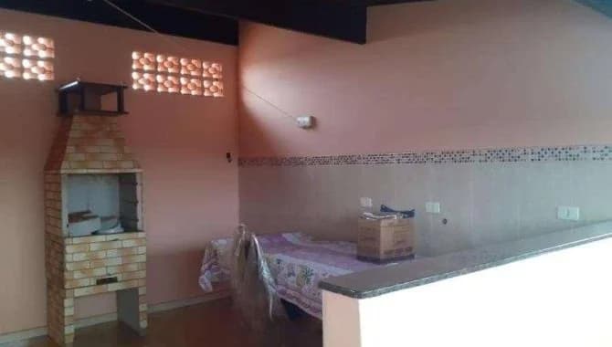Foto 8 de 9: Casa em leilão em Leme - SP — Casa, Padrão, 1 Vaga(S) de Garagem