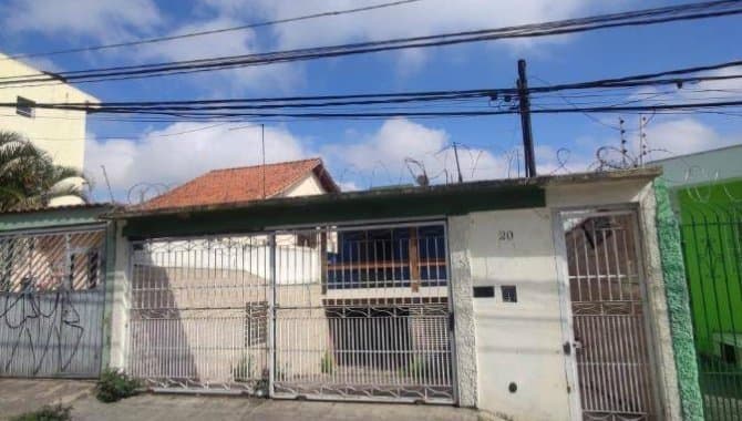 Foto 1 de 17: Casa em leilão em São Paulo - SP — Casa, Padrão, 1 Vaga(S) de Garagem