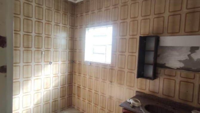 Foto 9 de 17: Casa em leilão em São Paulo - SP — Casa, Padrão, 1 Vaga(S) de Garagem