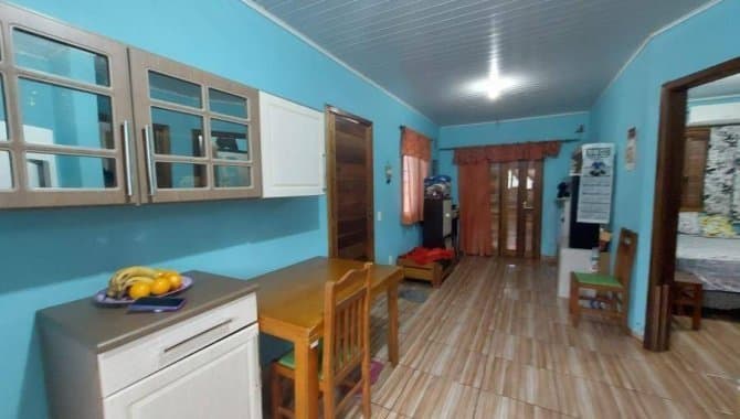 Foto 4 de 9: Casa em leilão em São Leopoldo - RS — Casa, Padrão, 1 Vaga(S) de Garagem