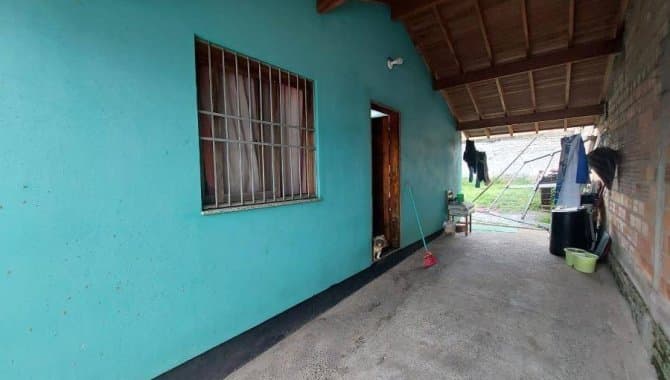 Foto 6 de 9: Casa em leilão em São Leopoldo - RS — Casa, Padrão, 1 Vaga(S) de Garagem