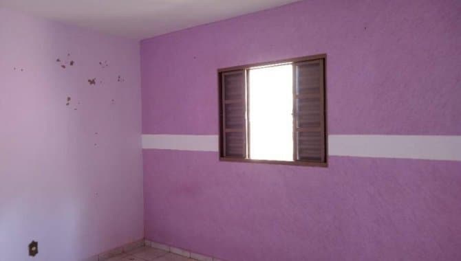 Foto 7 de 12: Casa em leilão em Itirapina - SP — Casa, Padrão, 1 Vaga(S) de Garagem