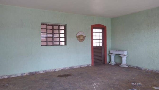 Foto 5 de 12: Casa em leilão em Itirapina - SP — Casa, Padrão, 1 Vaga(S) de Garagem