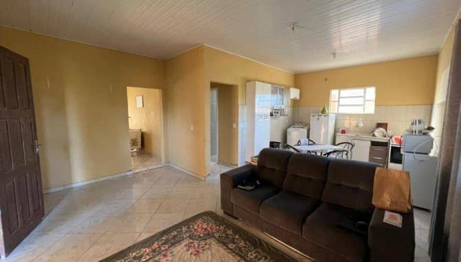 Foto 5 de 9: Casa em leilão em Tubarão - SC — Casa, Padrão, 0 Vaga(S) de Garagem