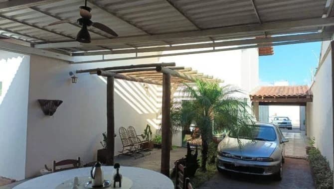 Foto 15 de 15: Casa em leilão em Ituiutaba - MG — Casa, Padrão, 1 Vaga(S) de Garagem