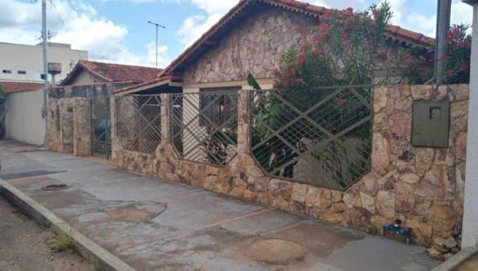 Casa em leilão em Morrinhos - GO — Casa 187 m² - Setor Cristo Redentor - Morrinhos - GO