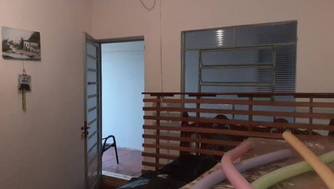 Foto 18 de 23: Casa em leilão em Guaraçaí - SP — Casa, Padrão, 1 Vaga(S) de Garagem