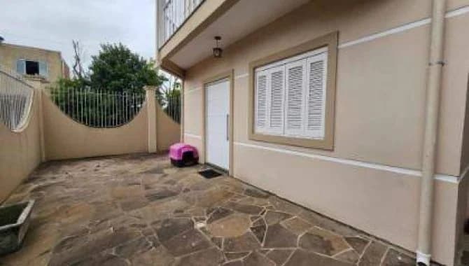 Foto 15 de 33: Casa em leilão em Canoas - RS — Casa, Padrão, 1 Vaga(S) de Garagem