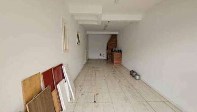 Foto 32 de 33: Casa em leilão em Canoas - RS — Casa, Padrão, 1 Vaga(S) de Garagem