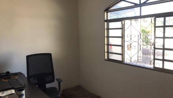 Foto 12 de 18: Casa em leilão em Maringá - PR — Casa, Padrão, 1 Vaga(S) de Garagem
