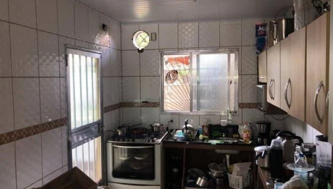 Foto 26 de 39: Casa em leilão em Pelotas - RS — Casa, Padrão, 2 Vaga(S) de Garagem