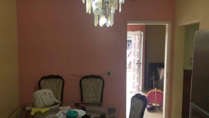 Foto 25 de 39: Casa em leilão em Pelotas - RS — Casa, Padrão, 2 Vaga(S) de Garagem