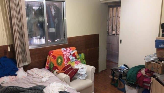 Foto 12 de 39: Casa em leilão em Pelotas - RS — Casa, Padrão, 2 Vaga(S) de Garagem