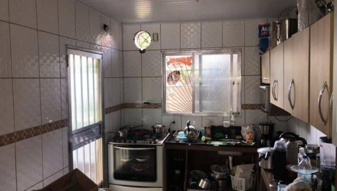 Foto 10 de 39: Casa em leilão em Pelotas - RS — Casa, Padrão, 2 Vaga(S) de Garagem