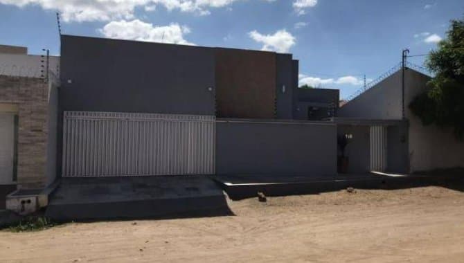 Foto 6 de 17: Casa em leilão em Pau Dos Ferros - RN — Casa, Padrão, 1 Vaga(S) de Garagem