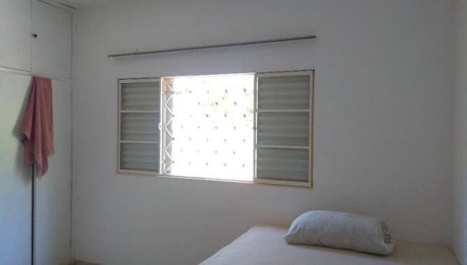 Foto 48 de 67: Casa em leilão em Guaiçara - SP — Casa, Padrão, 2 Vaga(S) de Garagem
