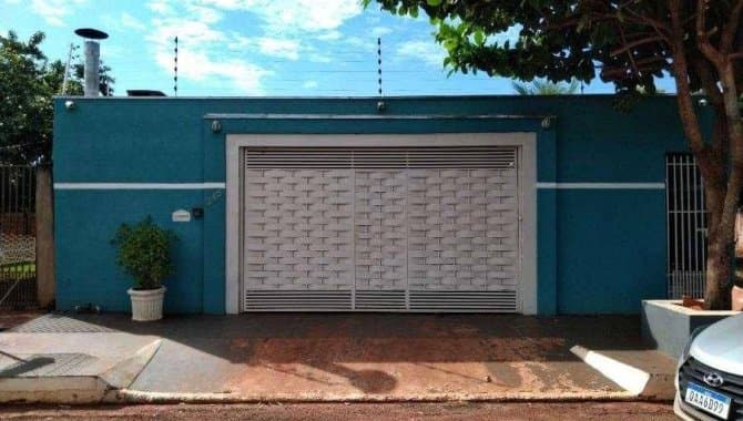 Foto 1 de 47: Casa em leilão em Rio Brilhante - MS — Casa, Padrão, 3 Vaga(S) de Garagem
