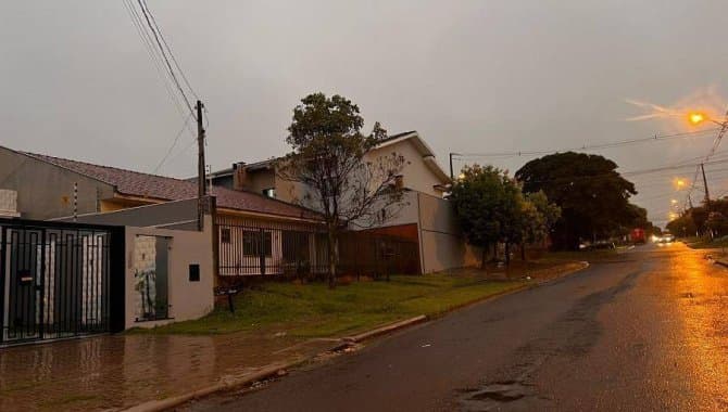 Foto 4 de 15: Casa em leilão em Cascavel - PR — Casa, em Condomínio, 1 Vaga(S) de Garagem