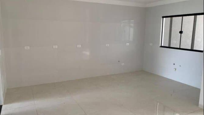 Foto 6 de 15: Casa em leilão em Cascavel - PR — Casa, em Condomínio, 1 Vaga(S) de Garagem