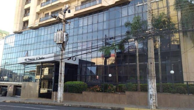 Foto 3 de 8: Apartamento em leilão em Limeira - SP — Apartamento, Padrão, 2 Vaga(S) de Garagem
