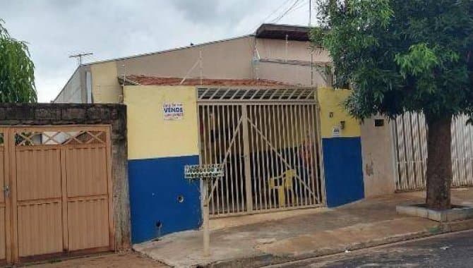 Foto 23 de 26: Casa em leilão em Jardinópolis - SP — Casa, Padrão, 1 Vaga(S) de Garagem