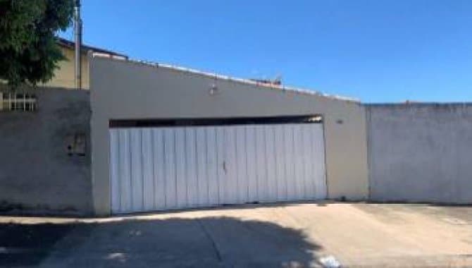 Casa em leilão em Barra Do Garças - MT — Casa 189 m² - Loteamento Alto da Boa Vista - Barra do Garças - MT