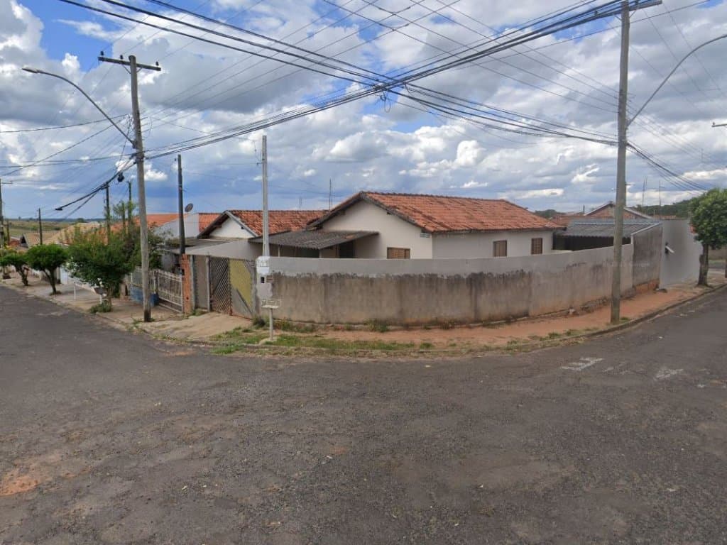 Foto 3 de 5: Casa em leilão em Garça - SP — Casa em Terreno de 212 m² - Jardim Sol Nascente - Garça - SP