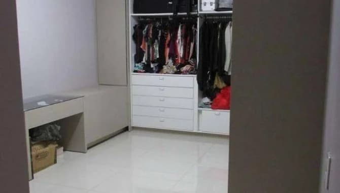 Foto 11 de 21: Casa em leilão em Trindade - GO — Casa, Padrão, 1 Vaga(S) de Garagem