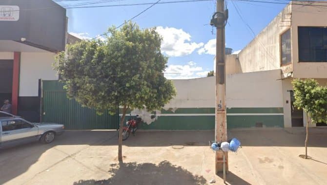 Foto 1 de 2: Terreno em leilão em Luis Eduardo Magalhães - BA — Terreno 900 m² - Luis Eduardo Magalhães-BA - Rua Dorival Caymmi, 335 - Mimoso do Oeste