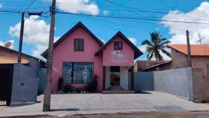 Foto 1 de 2: Casa em leilão em Santa Fé Do Sul - SP — Casa 320 m² - Santa Fé do Sul-SP - Rua Onze, 287 - Centro