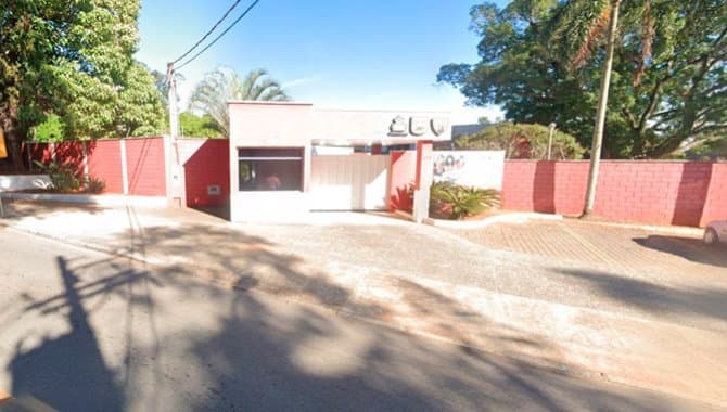 Foto 1 de 9: Comercial em leilão em Jundiaí - SP — Imóvel Comercial com Área de 5.700 m² - Jardim Santa Teresa - Jundiaí - SP