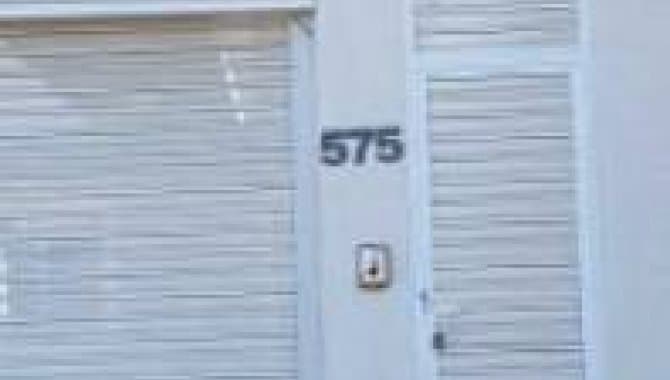 Foto 4 de 5: Casa em leilão em Foz Do Iguaçu - PR — Casa, em Condomínio, 1 Vaga(S) de Garagem