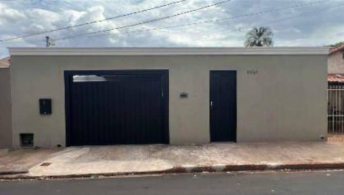 Casa em leilão em Frutal - MG — Casa 233 m² - Ipê Amarelo - Frutal - MG