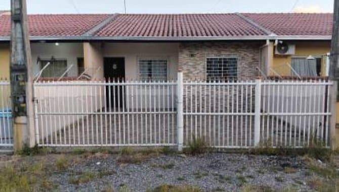 Foto 1 de 2: Casa em leilão em Itapoá - SC — Casa em Condomínio 50 m² (Unid. 02) - Centro - Itapoá - SC