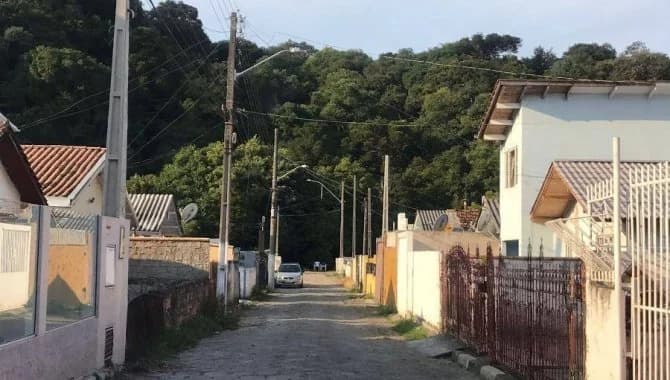 Foto 8 de 10: Casa em leilão em Lages - SC — Casa, Padrão, 1 Vaga(S) de Garagem