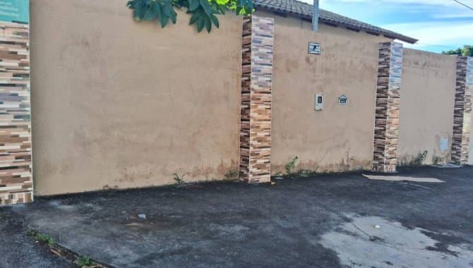 Foto 17 de 21: Casa em leilão em Luziânia - GO — Casa, Padrão, 1 Vaga(S) de Garagem