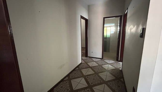 Foto 26 de 33: Casa em leilão em Passa Quatro - MG — Casa, Padrão, 2 Vaga(S) de Garagem