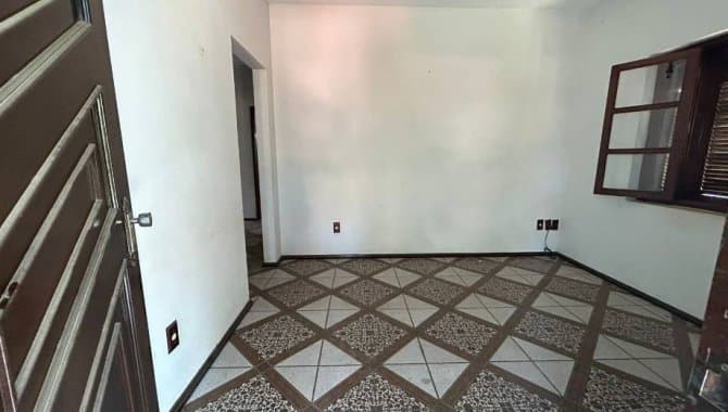 Foto 31 de 33: Casa em leilão em Passa Quatro - MG — Casa, Padrão, 2 Vaga(S) de Garagem