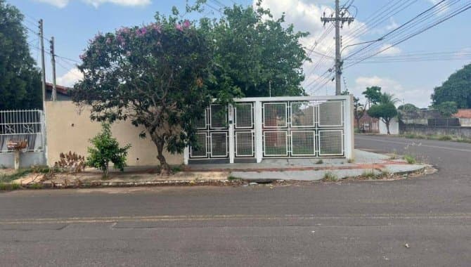 Foto 2 de 46: Casa em leilão em Campo Grande - MS — Casa, Padrão, 0 Vaga(S) de Garagem