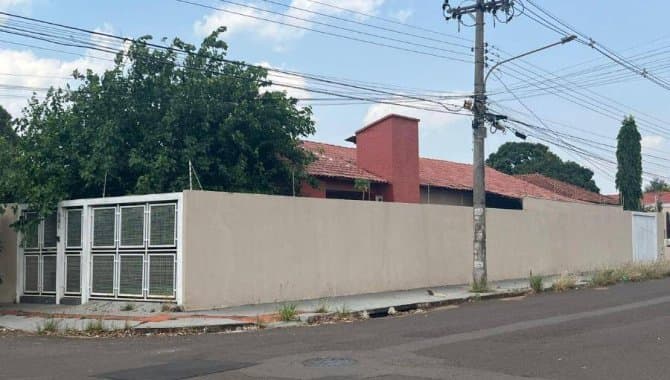 Foto 6 de 46: Casa em leilão em Campo Grande - MS — Casa, Padrão, 0 Vaga(S) de Garagem