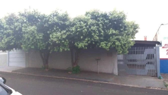 Foto 2 de 28: Casa em leilão em Taquaritinga - SP — Casa, Padrão, 0 Vaga(S) de Garagem