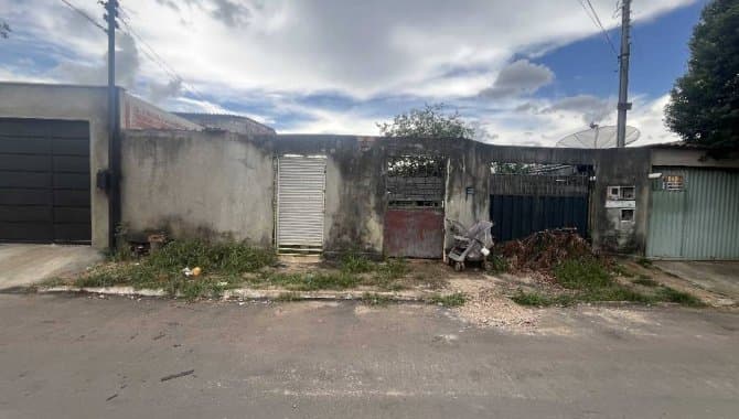 Foto 12 de 13: Casa em leilão em Goiânia - GO — Casa, Padrão, 2 Vaga(S) de Garagem