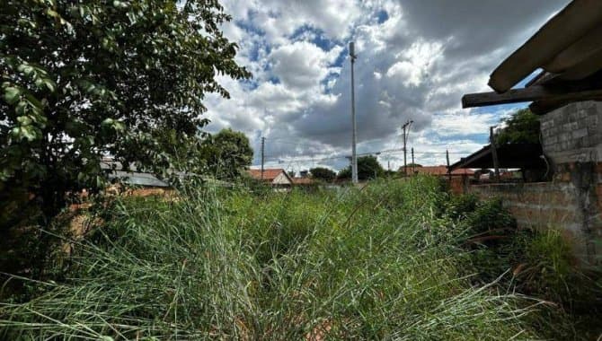 Foto 11 de 13: Casa em leilão em Goiânia - GO — Casa, Padrão, 2 Vaga(S) de Garagem