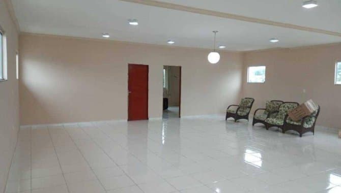 Foto 7 de 37: Casa em leilão em Manaus - AM — Casa, Padrão, 1 Vaga(S) de Garagem