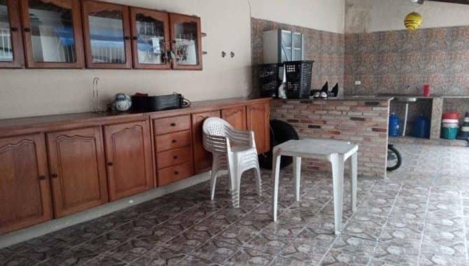 Foto 20 de 37: Casa em leilão em Manaus - AM — Casa, Padrão, 1 Vaga(S) de Garagem