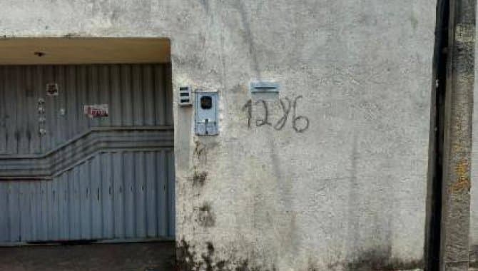 Foto 6 de 13: Casa em leilão em Imperatriz - MA — Casa, Padrão, 1 Vaga(S) de Garagem