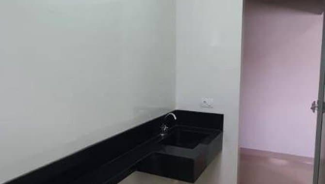 Foto 4 de 13: Casa em leilão em Santa Helena De Goiás - GO — Casa, em Condomínio, 1 Vaga(S) de Garagem