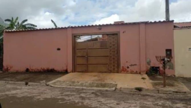 Foto 1 de 3: Casa em leilão em Jardinópolis - SP — Casa, Padrão, 0 Vaga(S) de Garagem