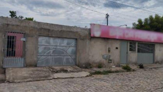 Foto 2 de 5: Casa em leilão em Floriano - PI — Casa, Padrão, 0 Vaga(S) de Garagem